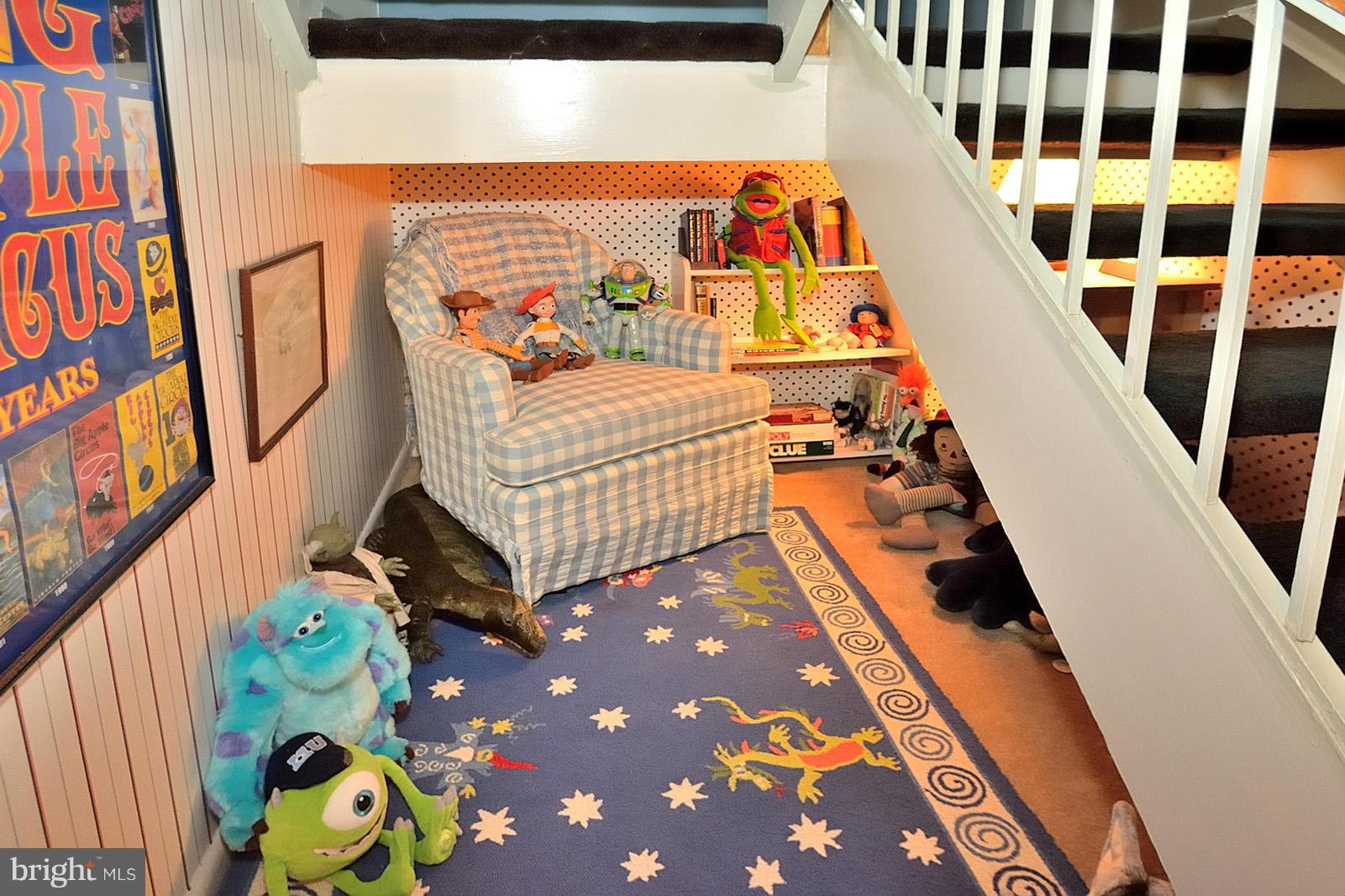 1608 Waters Edge Lane Reston, VA 20190 - Photo 11 of 27