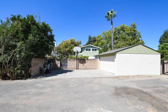 $720,000 | 715 College Street, Woodland, CA 95695