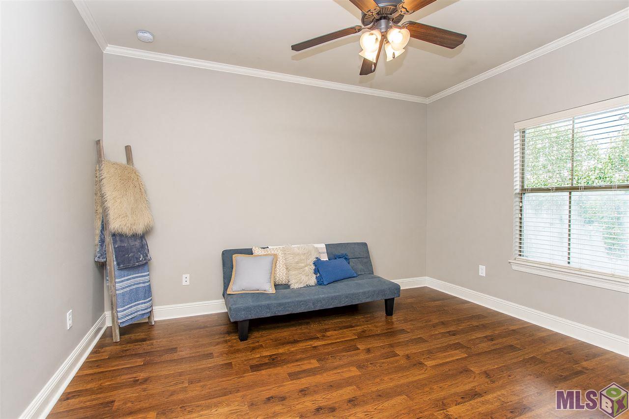 828 Meadow Bend Drive, Unit G Baton Rouge, LA 70820 - Photo 18 of 28 Additional Bedroom