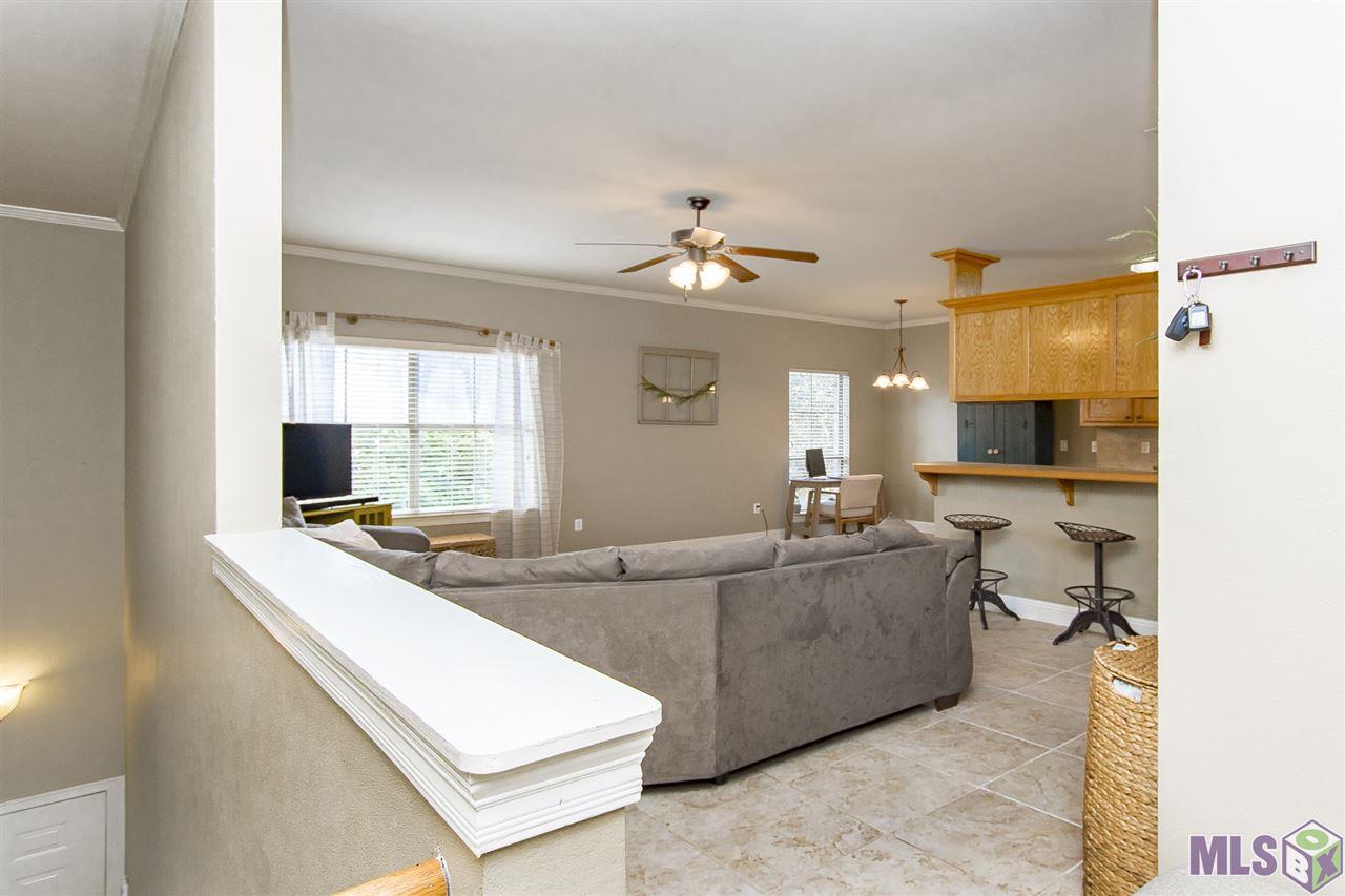 828 Meadow Bend Drive, Unit G Baton Rouge, LA 70820 - Photo 4 of 28
