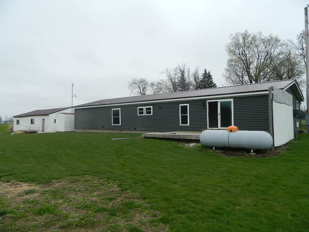 9466 Grendlund Road Carson City, MI 48811 - Photo 2 of 25 1858645-1.JPG