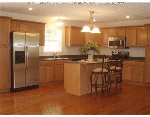 404 Poplar Fork Road Scott Depot, WV 25560 - Photo 4 of 8 Kitchen.