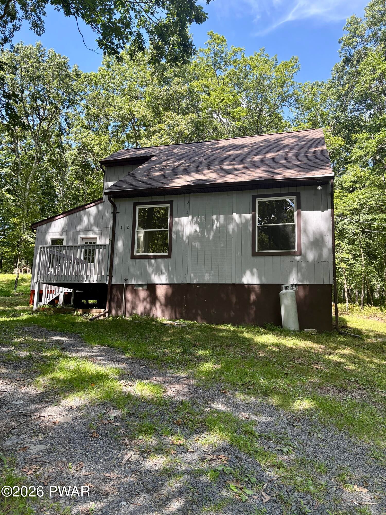 142 Doe Loop Bushkill, PA 18324 - Photo 4 of 28 Gallery Image 4