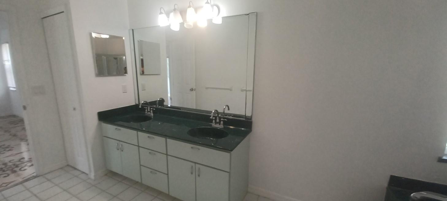202 Southwest Parish Terrace Port St. Lucie, FL 34984 - Photo 17 of 38 Photo 17