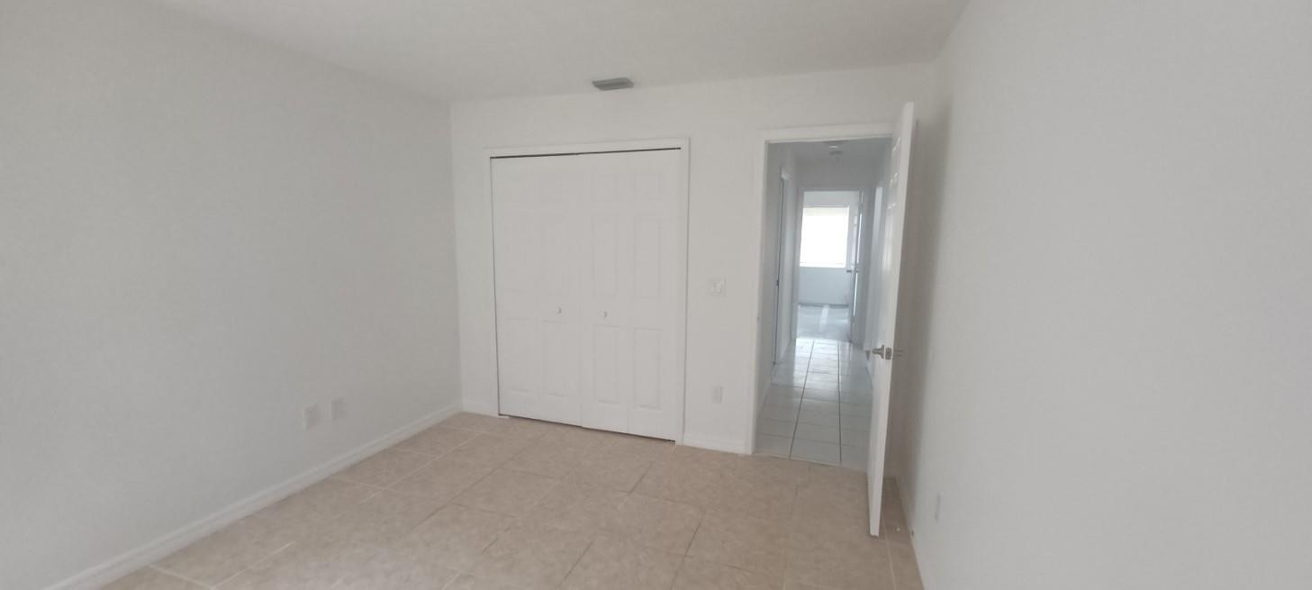 202 Southwest Parish Terrace Port St. Lucie, FL 34984 - Photo 19 of 38 Photo 19