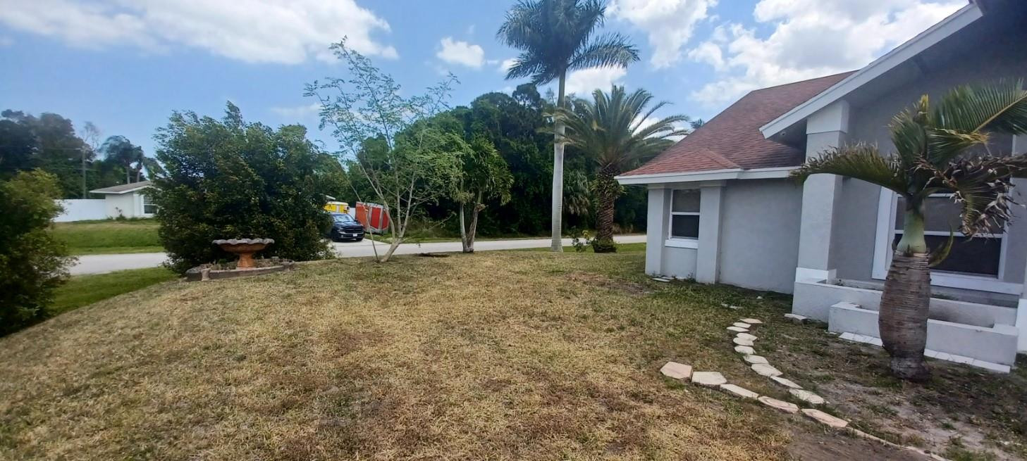 202 Southwest Parish Terrace Port St. Lucie, FL 34984 - Photo 2 of 38 Photo 2