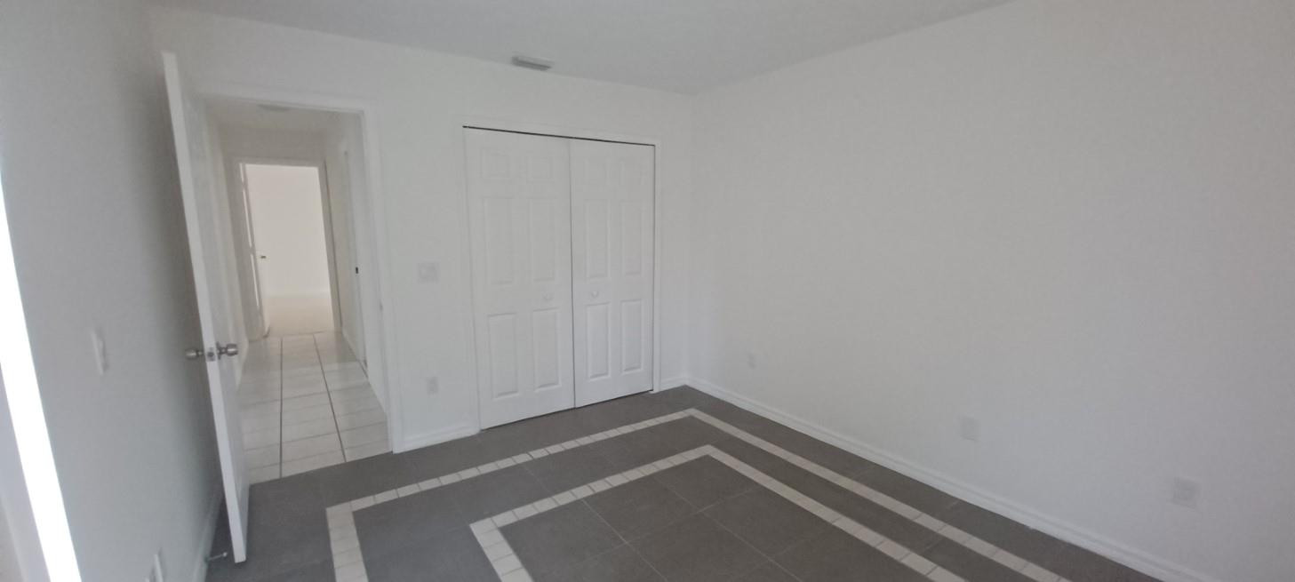 202 Southwest Parish Terrace Port St. Lucie, FL 34984 - Photo 21 of 38 Photo 21