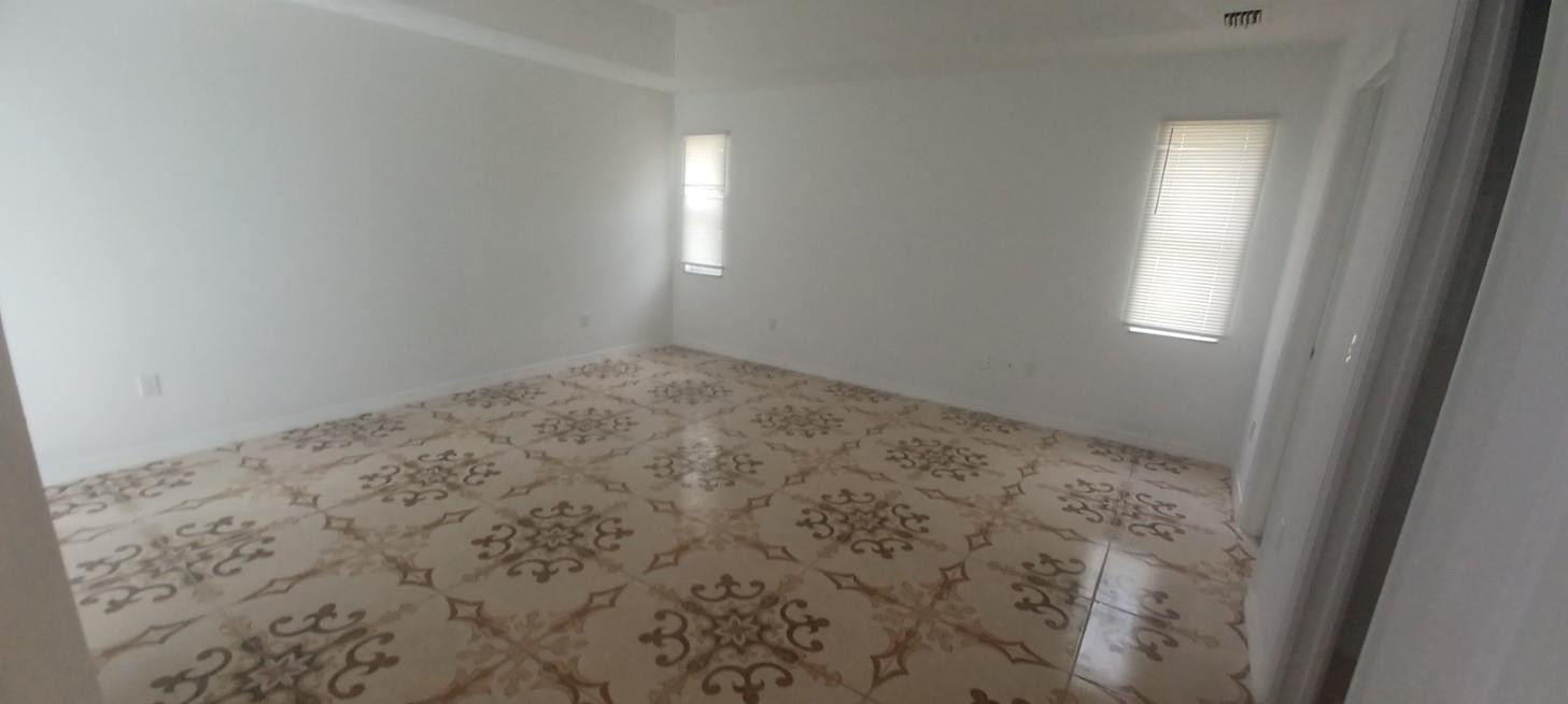 202 Southwest Parish Terrace Port St. Lucie, FL 34984 - Photo 32 of 38 Photo 32