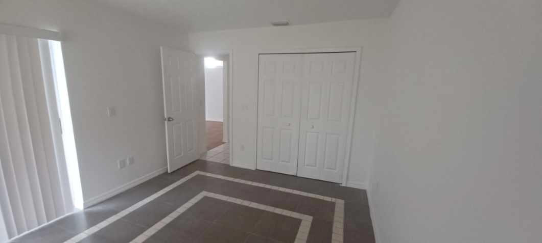 202 Southwest Parish Terrace Port St. Lucie, FL 34984 - Photo 34 of 38 Photo 34