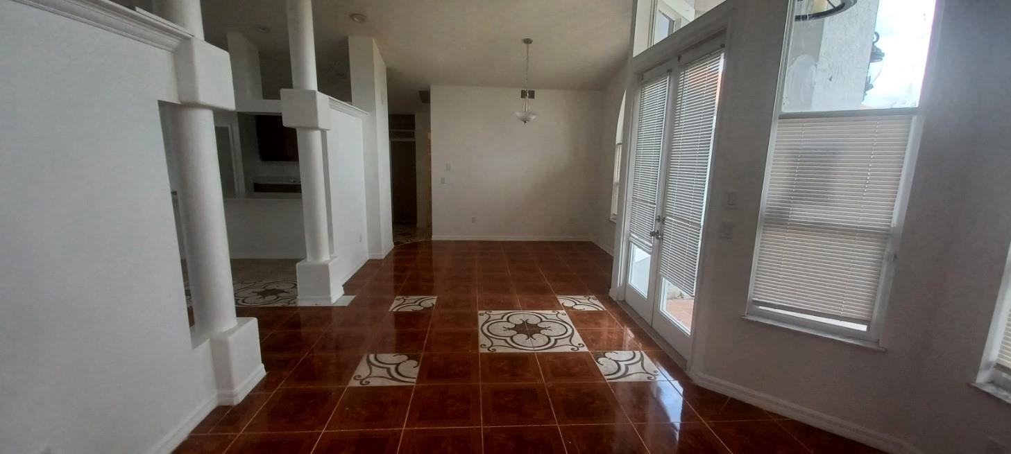 202 Southwest Parish Terrace Port St. Lucie, FL 34984 - Photo 10 of 38 Photo 10