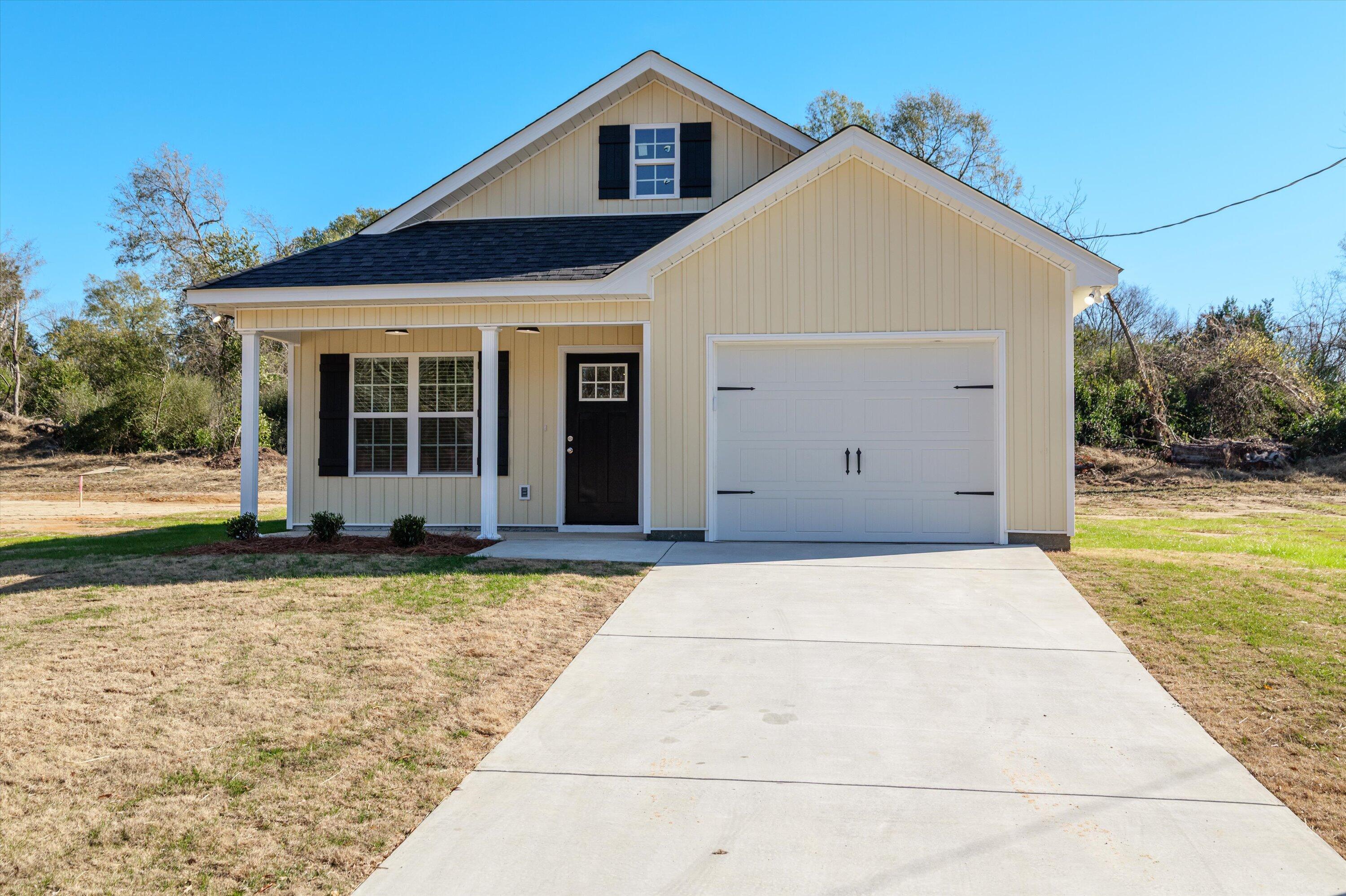629 Clary Street Thomson, GA 30824 - Photo 4 of 38 04-P1538649