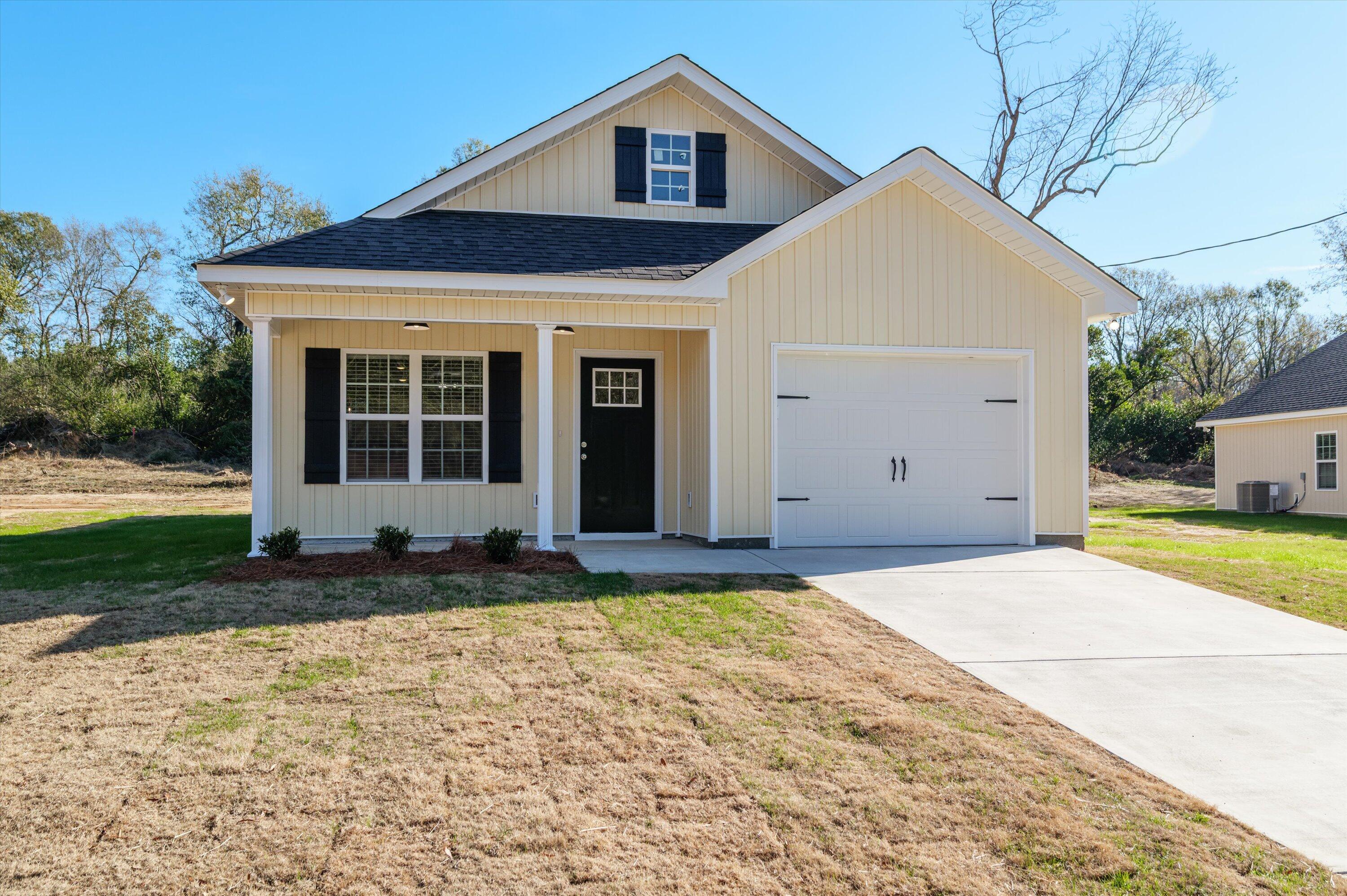 629 Clary Street Thomson, GA 30824 - Photo 6 of 38 06-P1538651