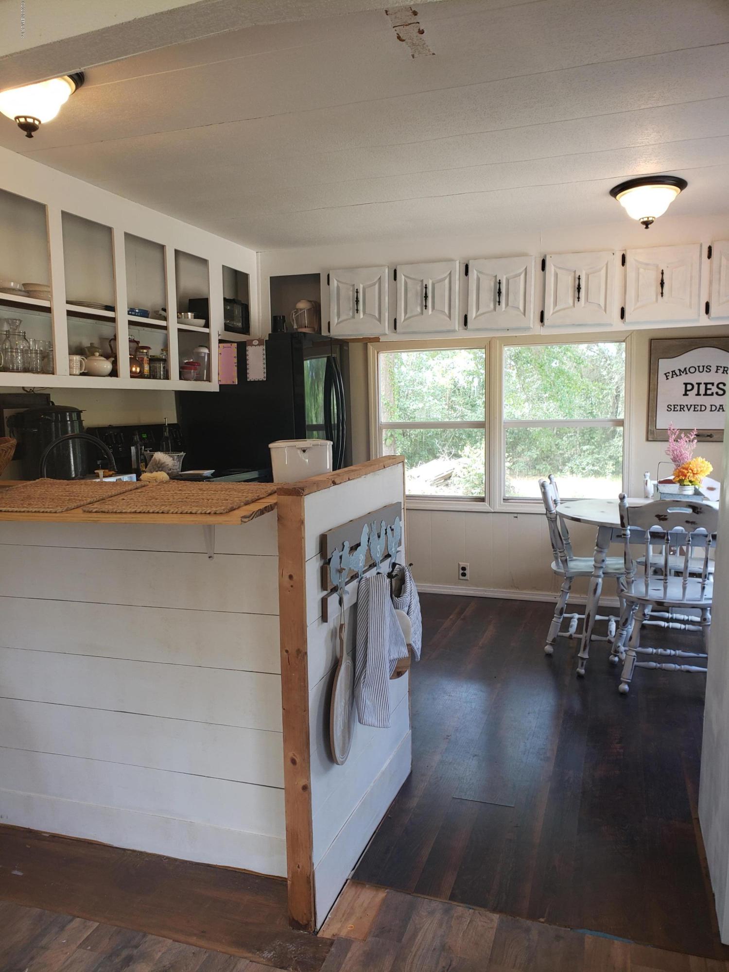 6775 Kitchen