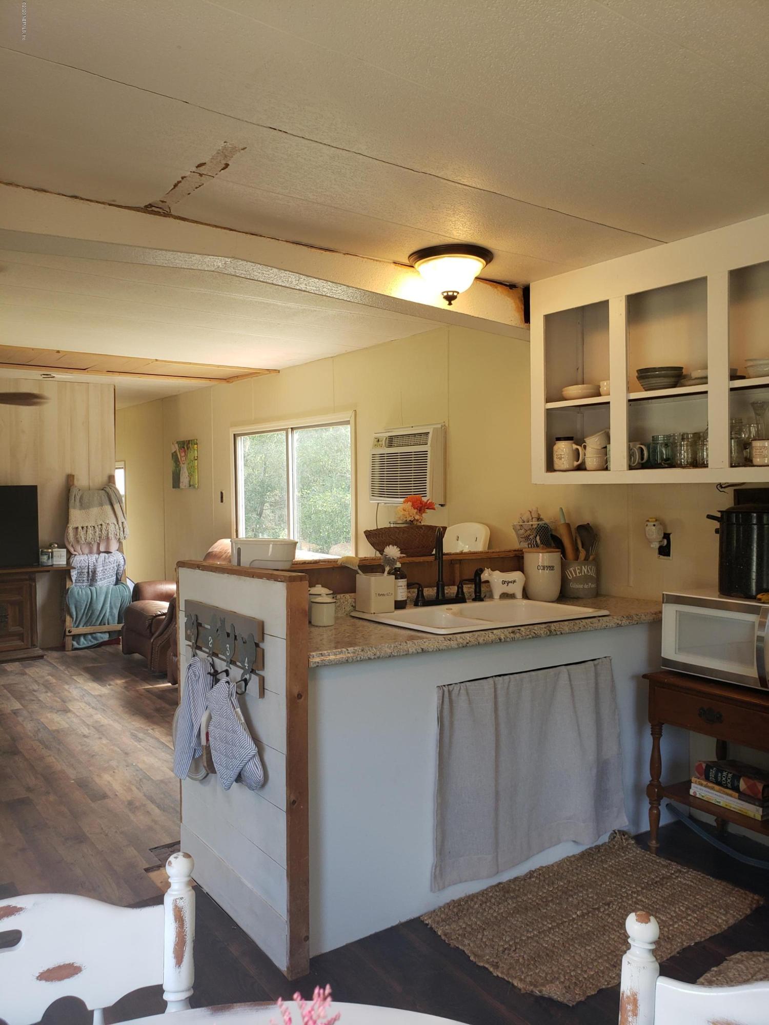 6775 Kitchen