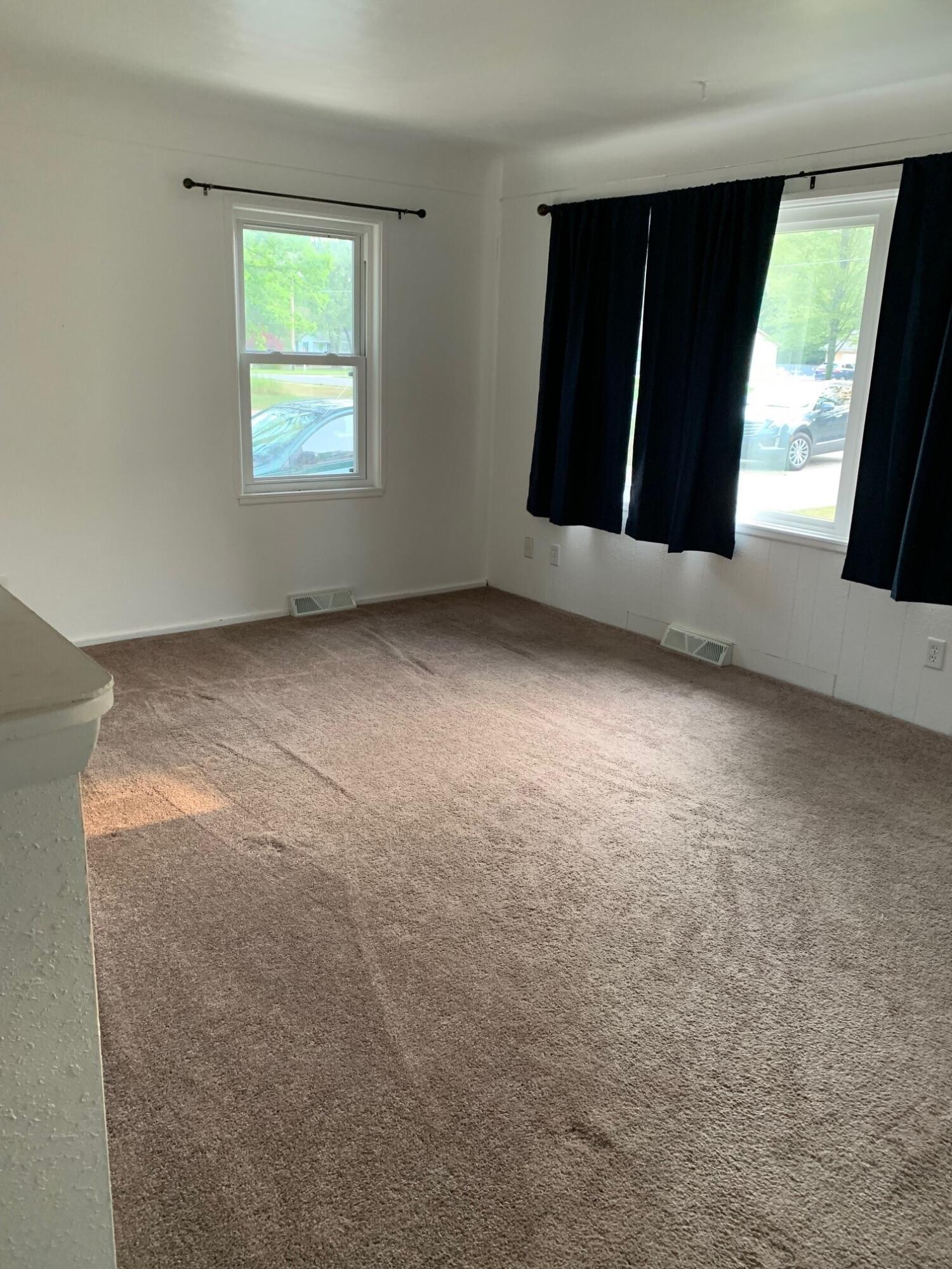 4033 Orshal Road Whitehall, MI 49461 - Photo 8 of 23 22
