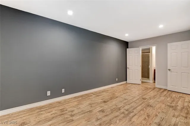$1,395 | 5240 Indian River Drive, Unit 275, Las Vegas, NV 89103