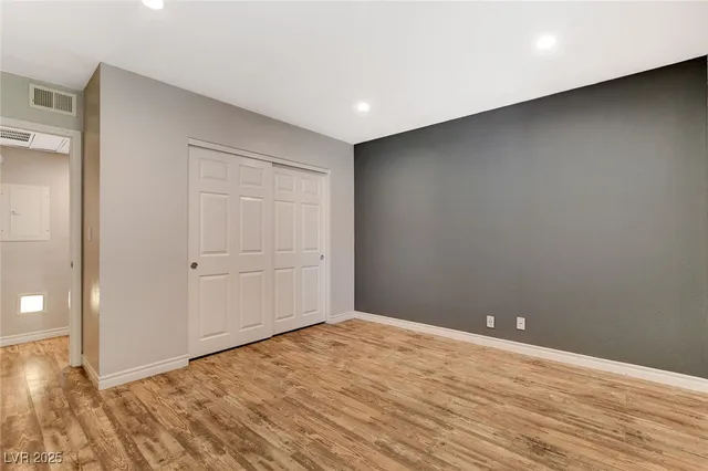$1,395 | 5240 Indian River Drive, Unit 275, Las Vegas, NV 89103