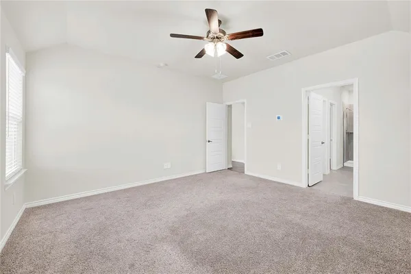 $2,450 | 9713 Quail Pointe Road, Aubrey, TX 76227