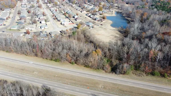 $9,999 | 5295 Blocker Street, Olive Branch, MS 38654