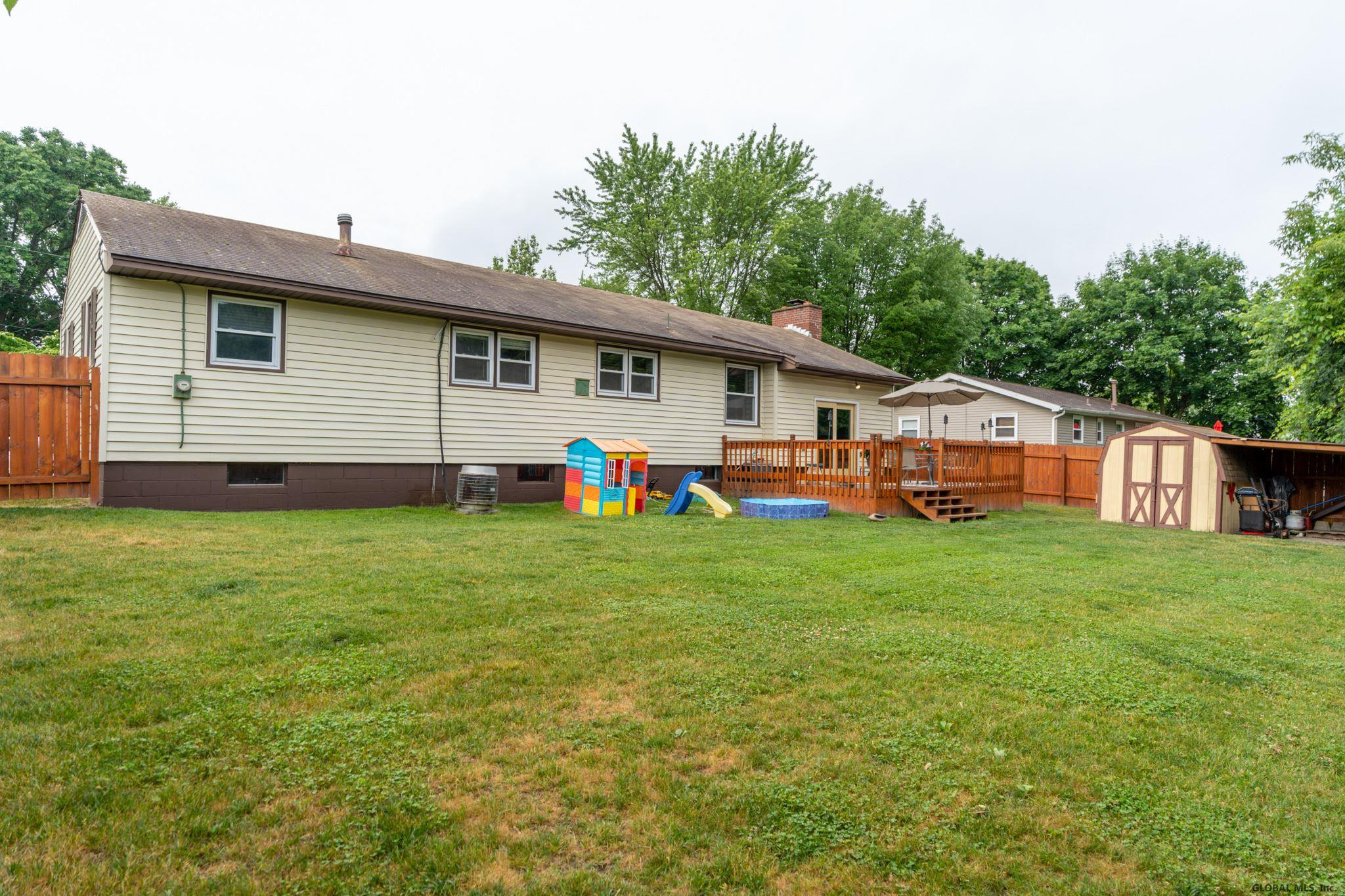 9 Riverview Terrace Rensselaer, NY 12144 - Photo 34 of 37 Photo 34