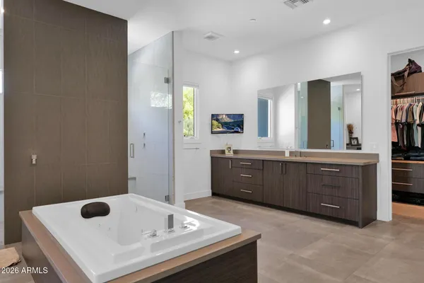 $3,450,000 | 27330 North 69th Street, Scottsdale, AZ 85266