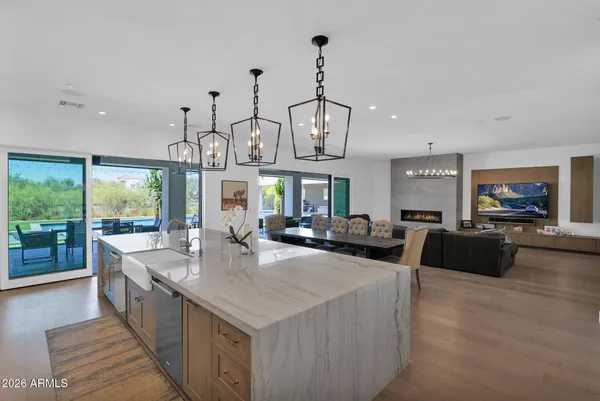 $3,450,000 | 27330 North 69th Street, Scottsdale, AZ 85266