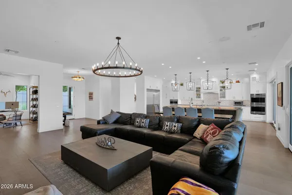 $3,450,000 | 27330 North 69th Street, Scottsdale, AZ 85266