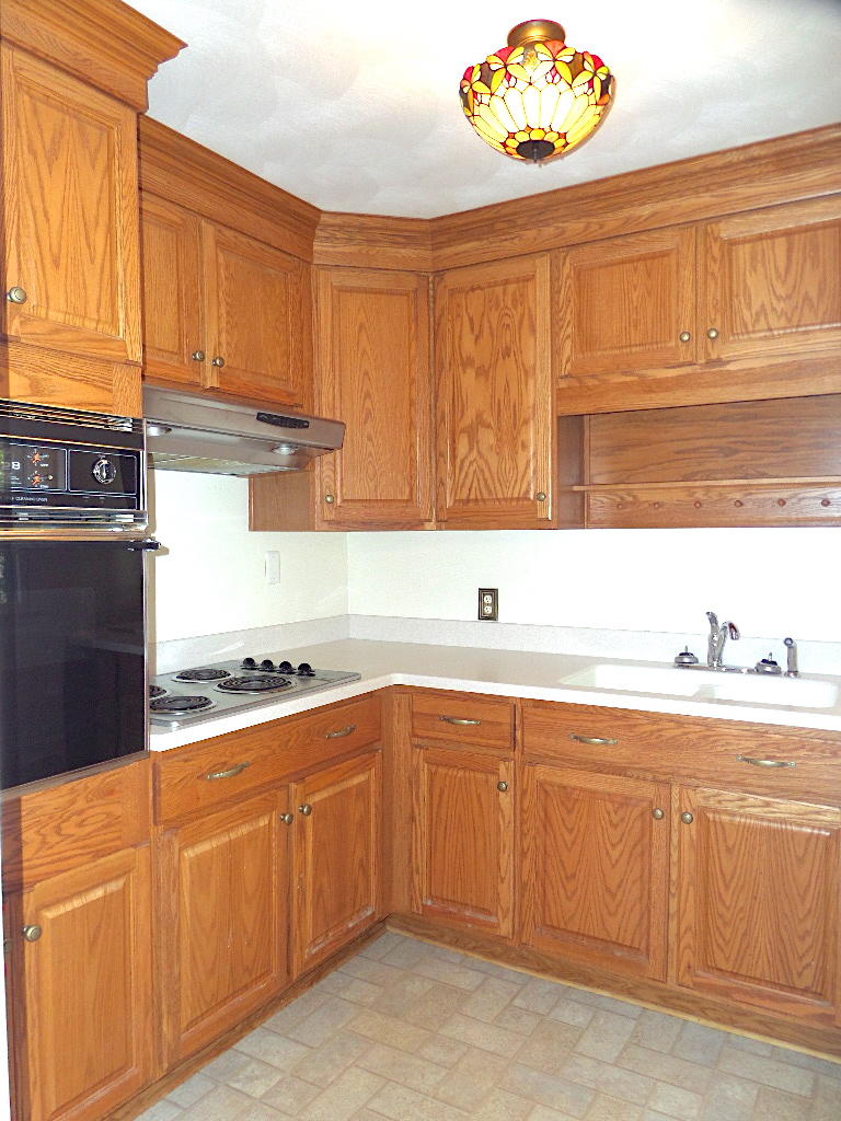 4933 Oak Road Northwest Roanoke, VA 24017 - Photo 14 of 54 4933KIT12
