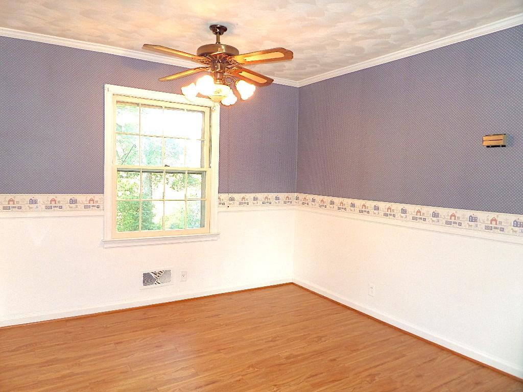 4933 Oak Road Northwest Roanoke, VA 24017 - Photo 18 of 54 4933DR2