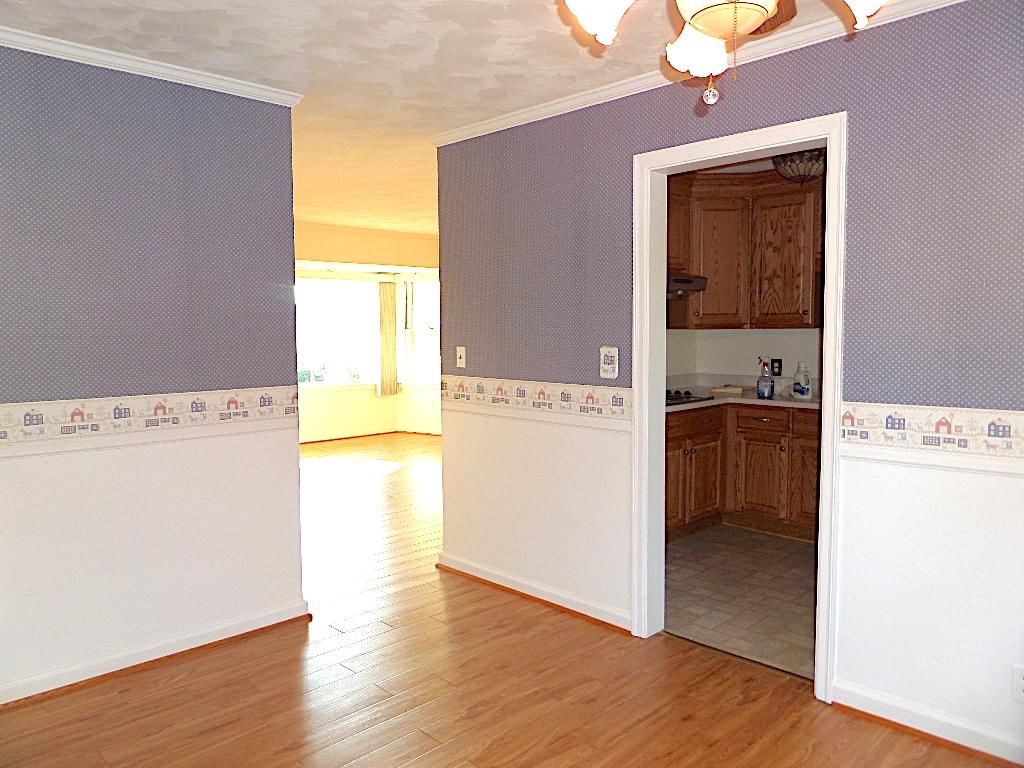 4933 Oak Road Northwest Roanoke, VA 24017 - Photo 19 of 54 4933DR14