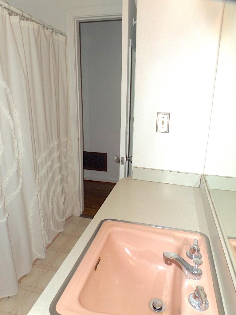 4933 Oak Road Northwest Roanoke, VA 24017 - Photo 34 of 54 4933HALLBA2