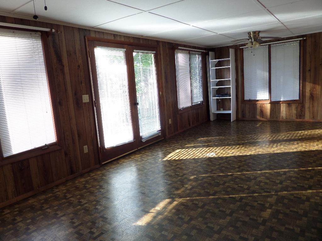 4933 Oak Road Northwest Roanoke, VA 24017 - Photo 41 of 54 4933FLARMA3