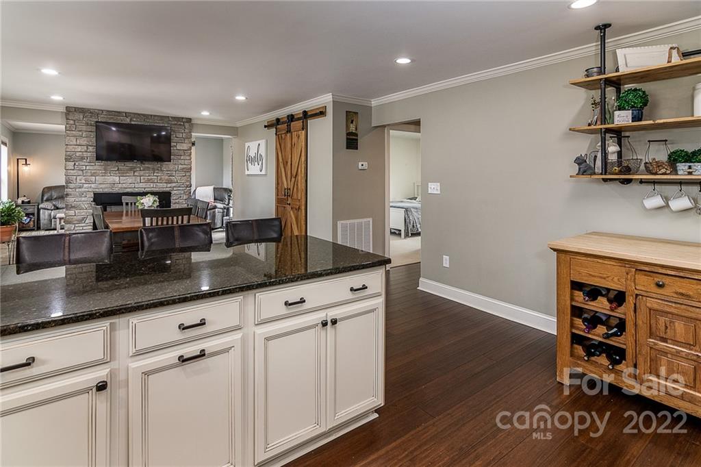 189 Wiggins Road Mooresville, NC 28115 - Photo 11 of 47 Gallery Image 11