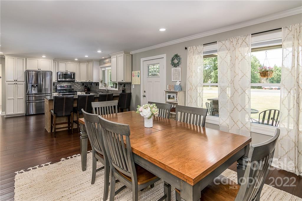189 Wiggins Road Mooresville, NC 28115 - Photo 14 of 47 Gallery Image 14