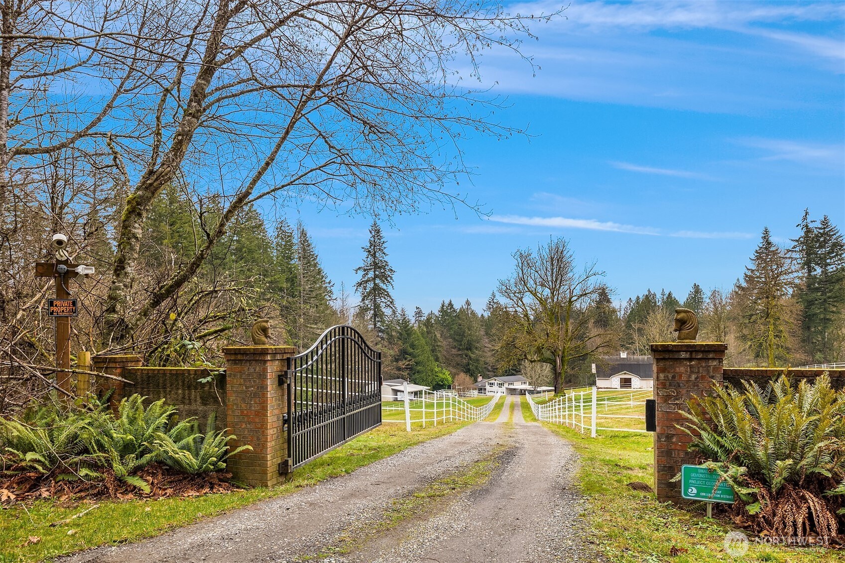 1204 Southeast Oak Road Port Orchard, WA 98367 - Photo 2 of 40 Gallery Image 2