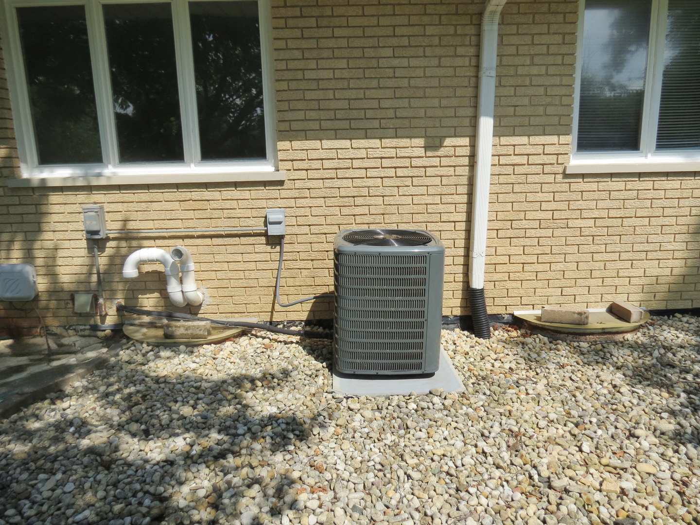 12970 McCarthy Road Lemont, IL 60439 - Photo 43 of 46 a view of door