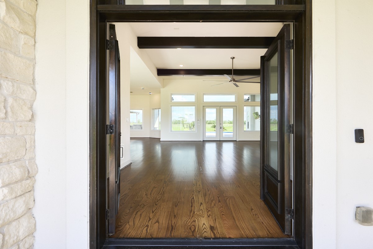 7911 Stratford Hall Drive Rosharon, TX 77583 - Photo 12 of 34 a view of a interior of the house
