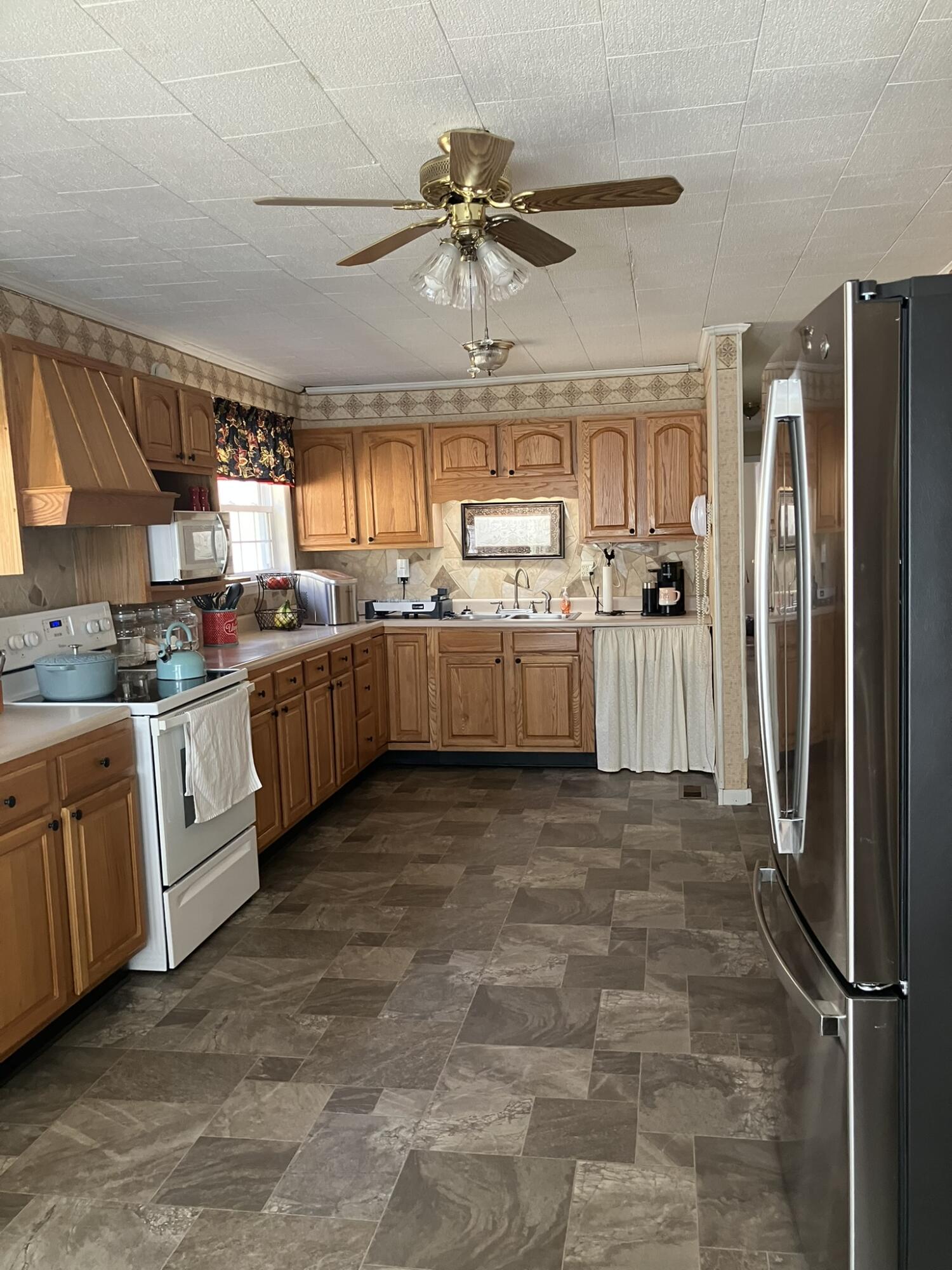 222 Seibers Road Closplint, KY 40927 - Photo 45 of 74 IMG_0644