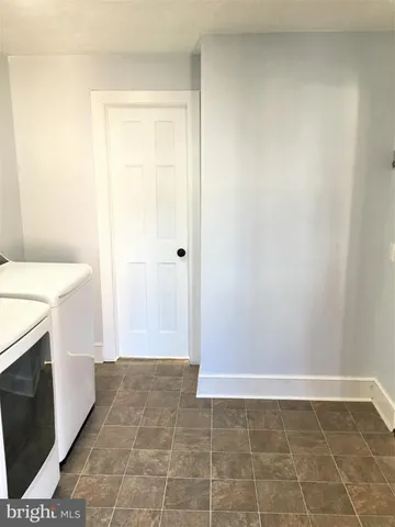 $1,900 | 25 West Boscawen Street, Unit 2, Winchester, VA 22601