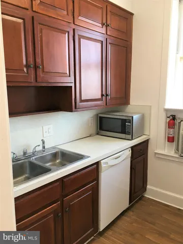 $1,900 | 25 West Boscawen Street, Unit 2, Winchester, VA 22601