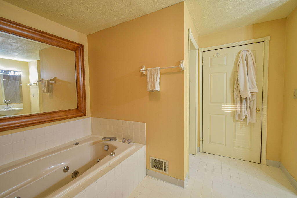 125 Nicholson Road Trenton, SC 29847 - Photo 35 of 55 DSC_4568(1)