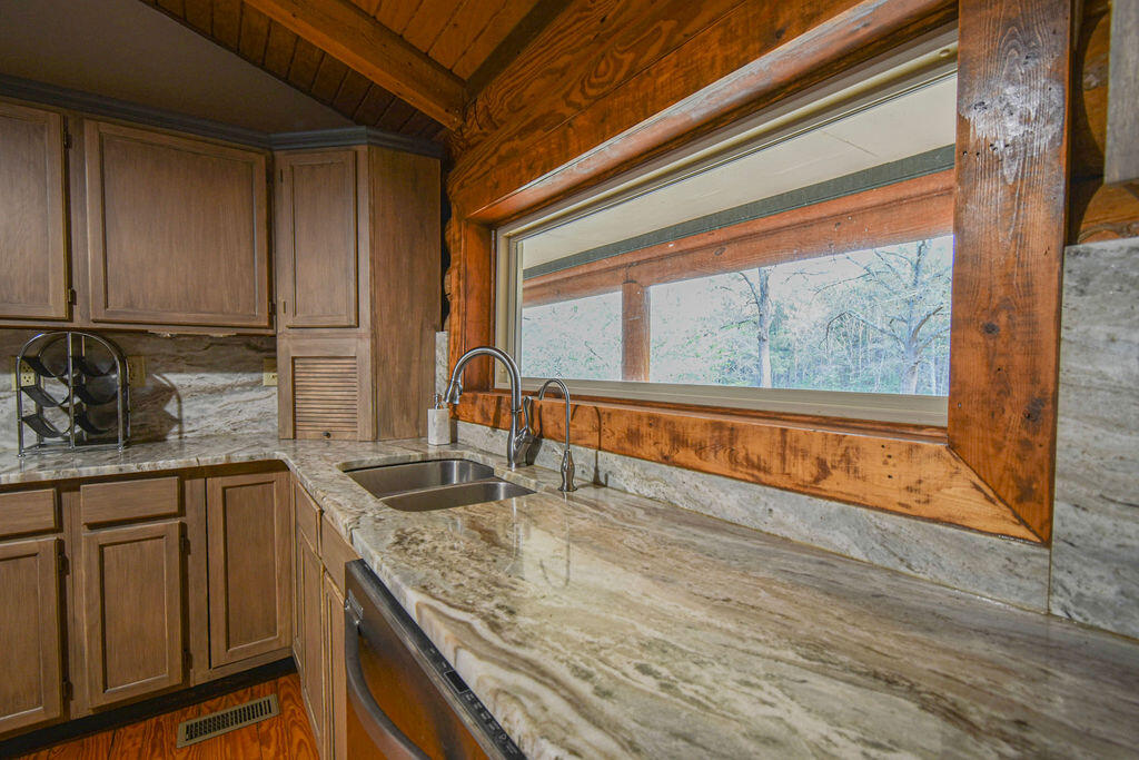 125 Nicholson Road Trenton, SC 29847 - Photo 10 of 55 DSC_4497