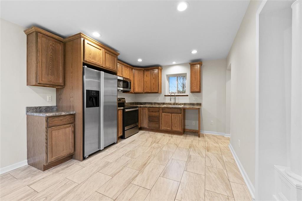 323 1st Street Apollo, PA 15613 - Photo 22 of 35 Ceramic tile floor