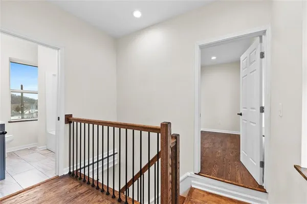 $172,000 | 323 1st Street, Apollo, PA 15613