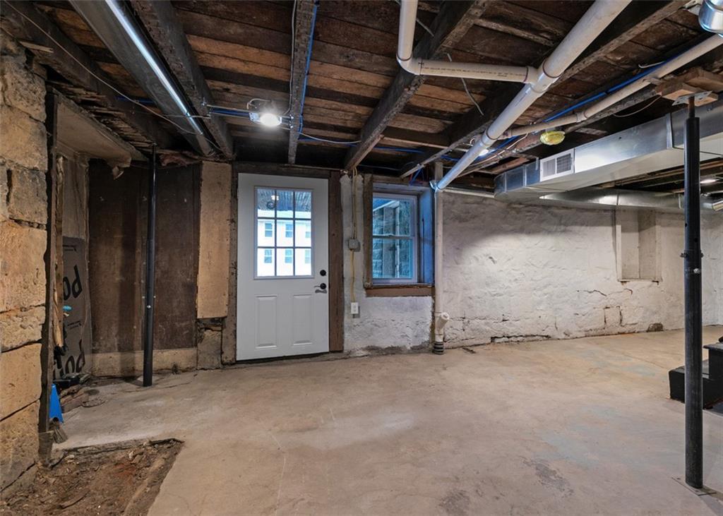 323 1st Street Apollo, PA 15613 - Photo 33 of 35 Walk out Basement