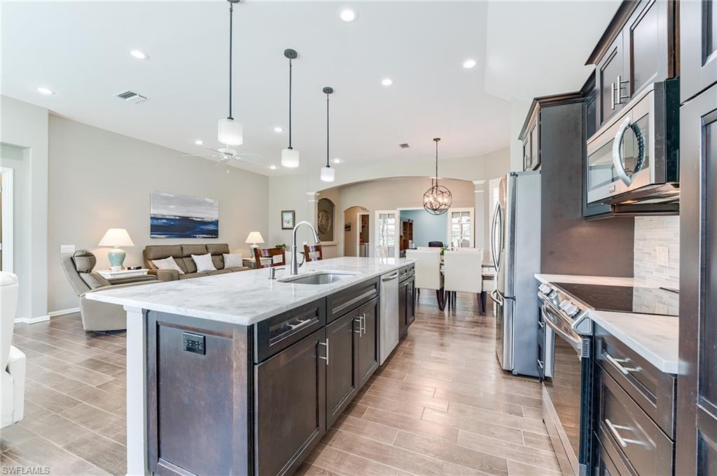 9053 Spring Run Boulevard Estero, FL 34135 - Photo 10 of 40 Gallery Image 10