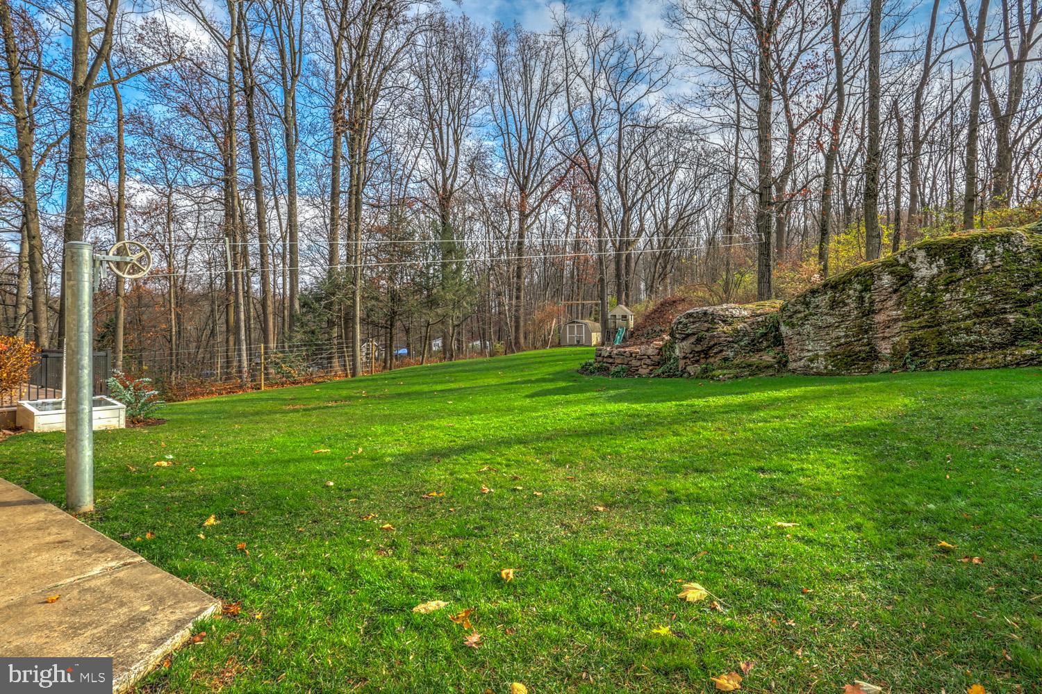 511 Holtzman Road Reinholds, PA 17569 - Photo 12 of 60