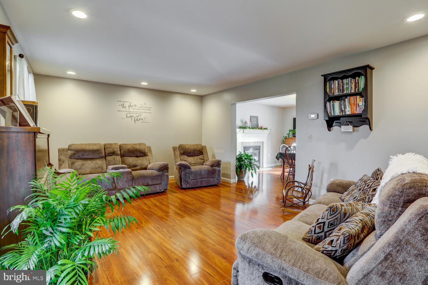 511 Holtzman Road Reinholds, PA 17569 - Photo 21 of 60