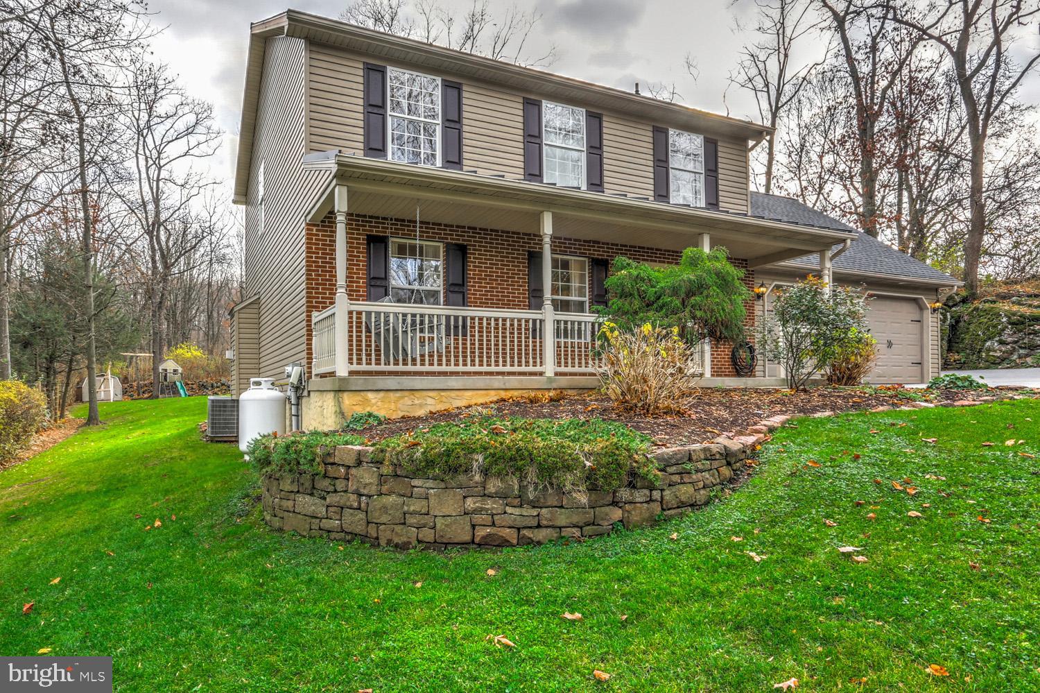 511 Holtzman Road Reinholds, PA 17569 - Photo 4 of 60