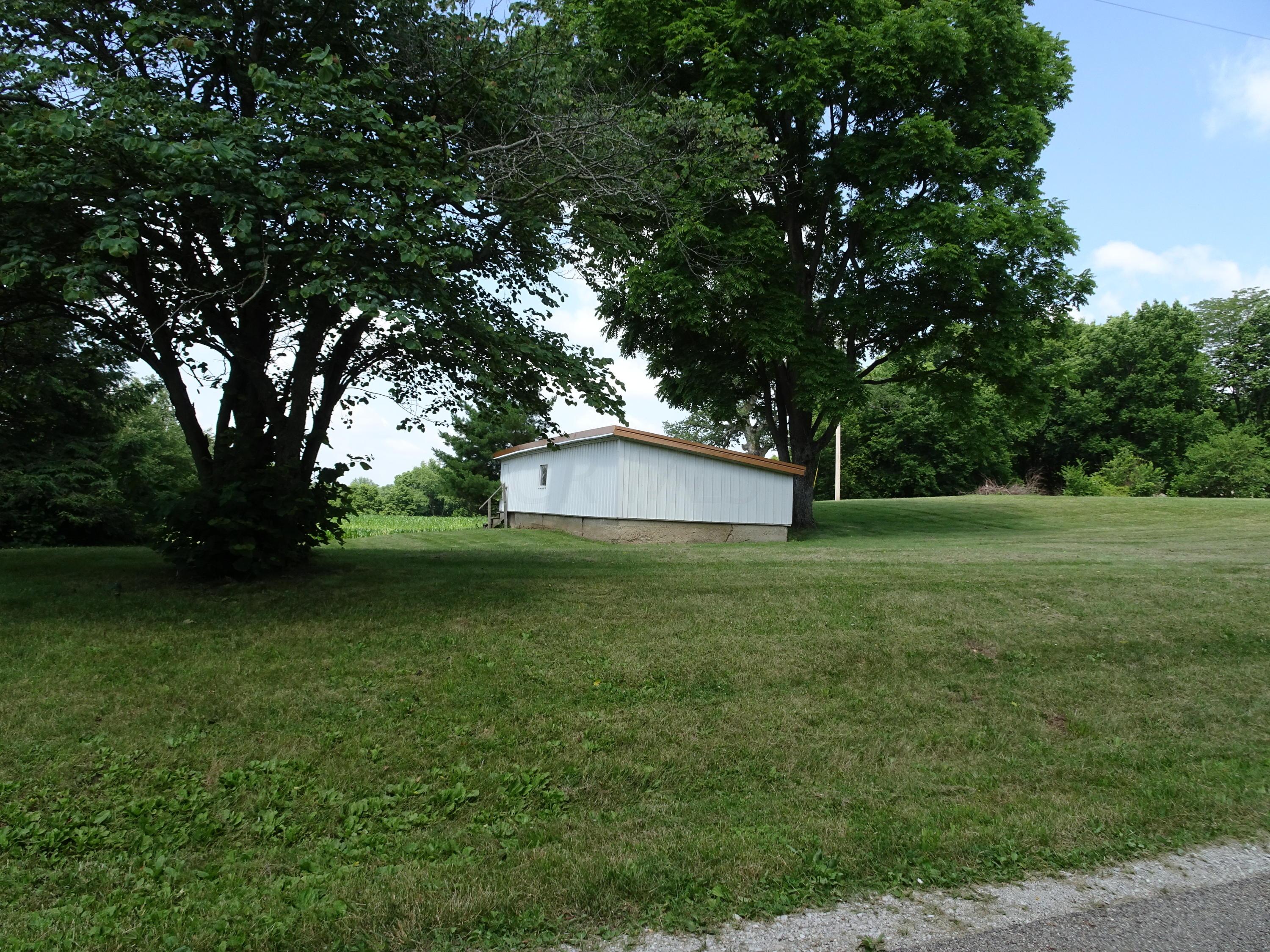 18951 Island Road Circleville, OH 43113 - Photo 33 of 34 Gallery Image 33